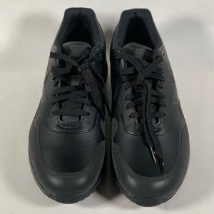 Women’s Nike air max 1 golf triple black